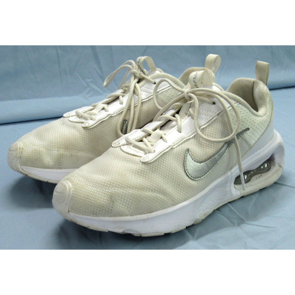 NIKE Women's AIR MAX Interlock Lite WHITE/METALLIC SILVER Mesh SNEAKERS Sz 10